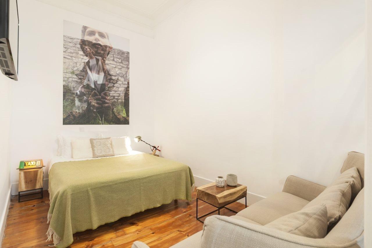 Lisbon Cheese & Wine Suites 4* Lisbon